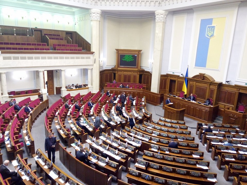 За словами депутата, зйомка повинна бути не прихованою для особи, щодо якої здійснюється, а в разі порушення цього правила - записи повинні бути видалені