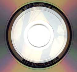 Програми домашнього призначення тиражуються на промислових Реплікаційний установках і не випускаються на дисках типу CD-R