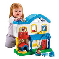 В якості першого лялькового будиночка для маленької господині раджу придбати «Милий дім» з серії «Маленькі чоловічки» від Fisher price (виробником заявлено від року)