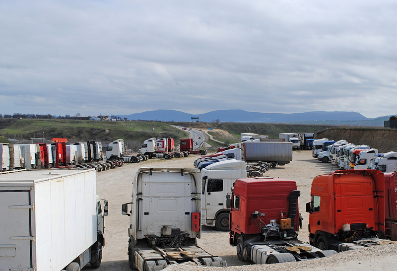 влада Дагестану   створили робочу комісію   і оперативний штаб, щоб вирішити ситуацію з протестами місцевих водіїв великих вантажівок