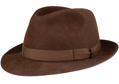 Нарешті, варто згадати і м'які твідові капелюхи, ще менш формальні, ніж капелюхи «Трілбі»